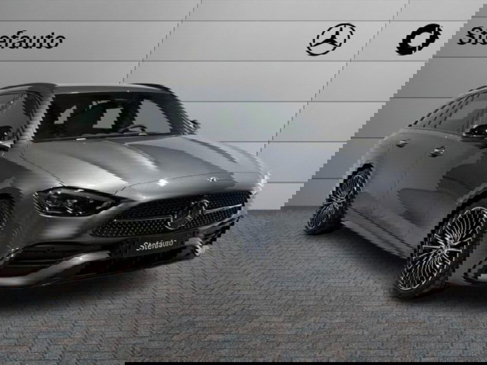 Mercedes-Benz Classe C Station Wagon nuova a Bologna