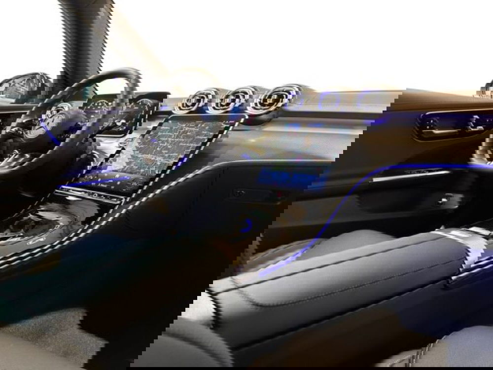 Mercedes-Benz Classe C nuova a Bologna (15)