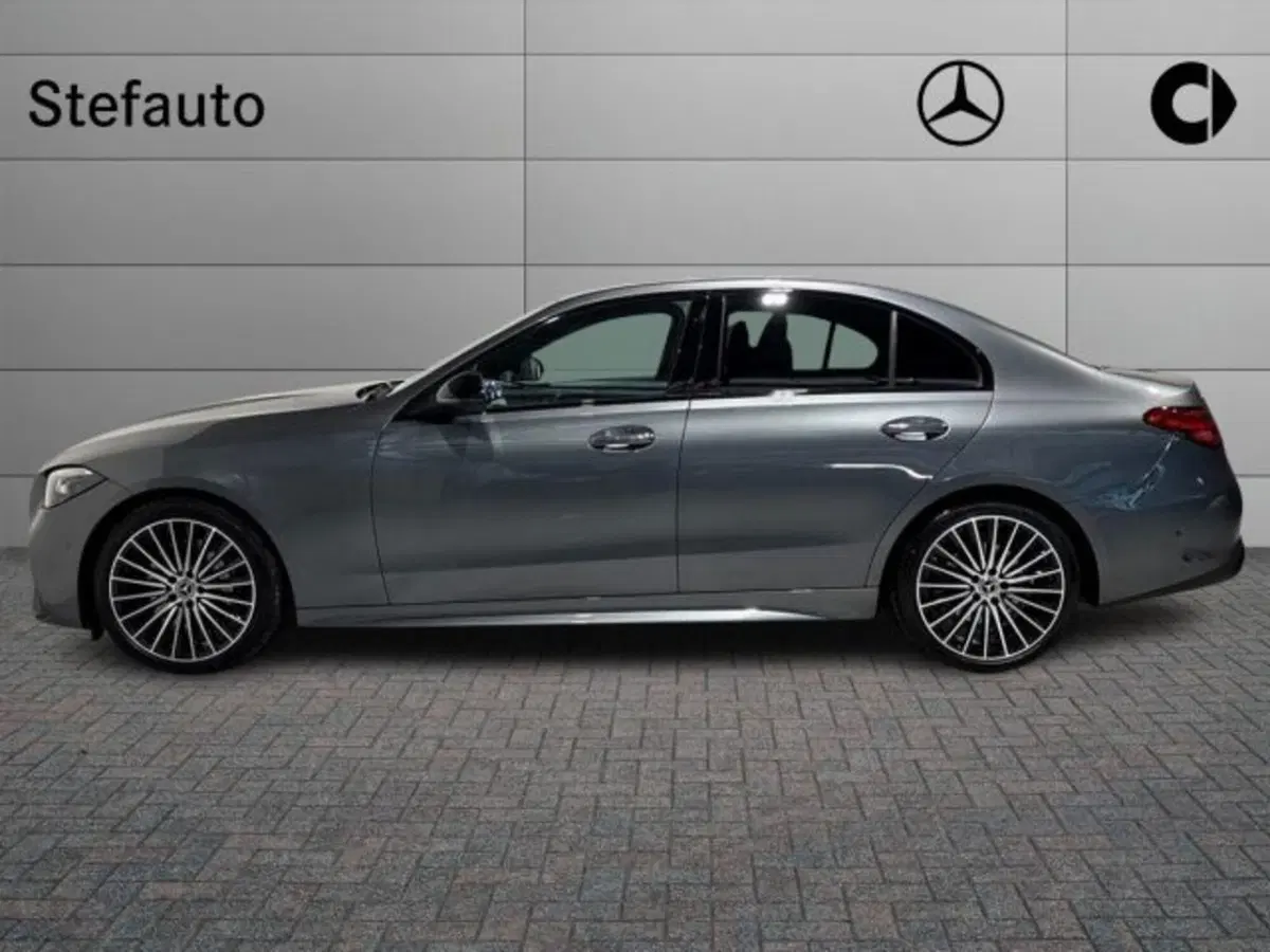 Mercedes-Benz Classe C nuova a Bologna (3)