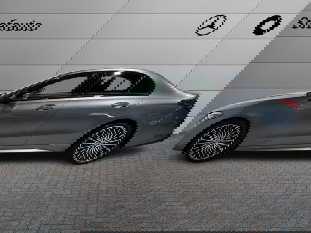 Mercedes-Benz Classe C nuova a Bologna (3)