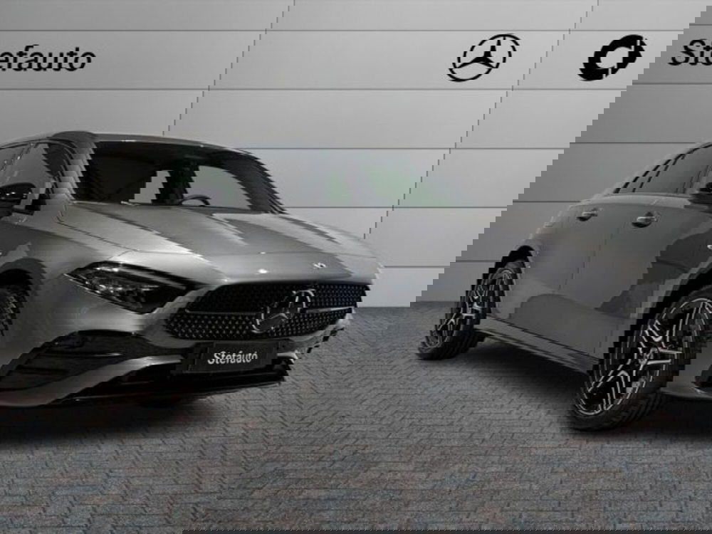 Mercedes-Benz Classe A Sedan nuova a Bologna