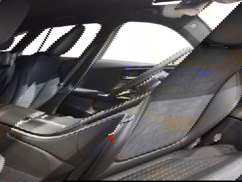 Mercedes-Benz Classe C Station Wagon nuova a Bologna (16)