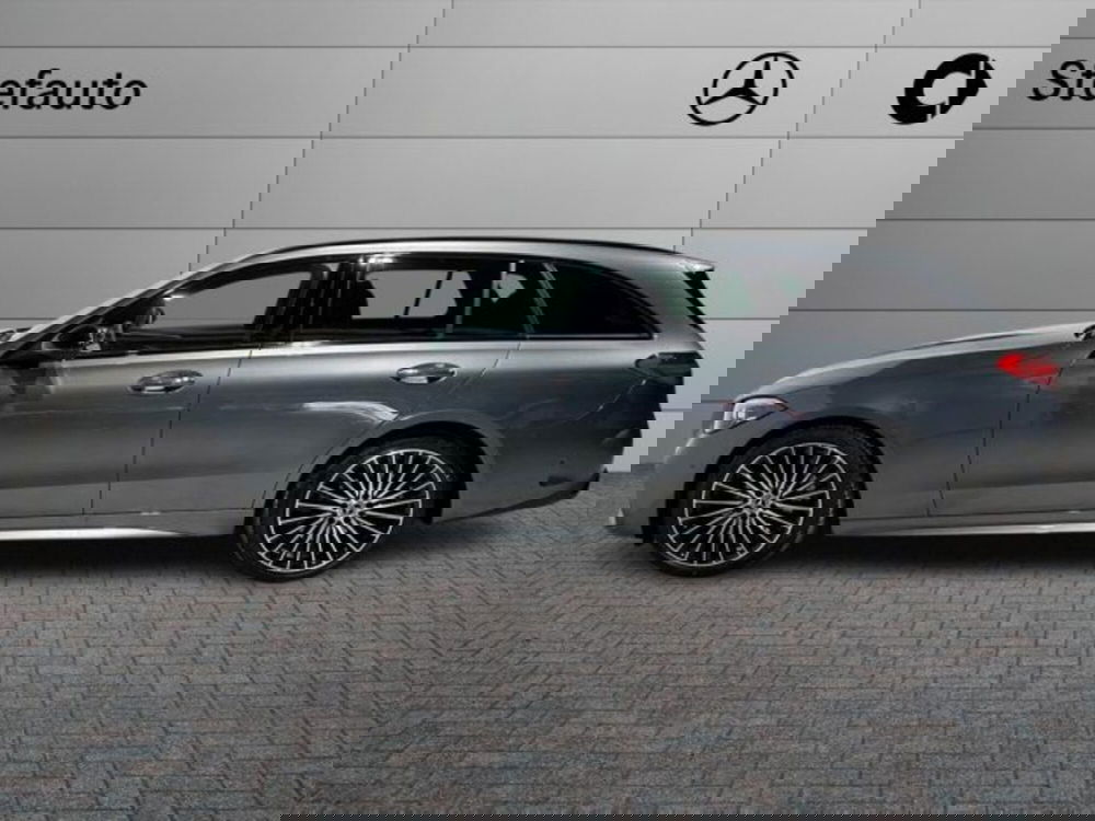 Mercedes-Benz Classe C Station Wagon nuova a Bologna (3)