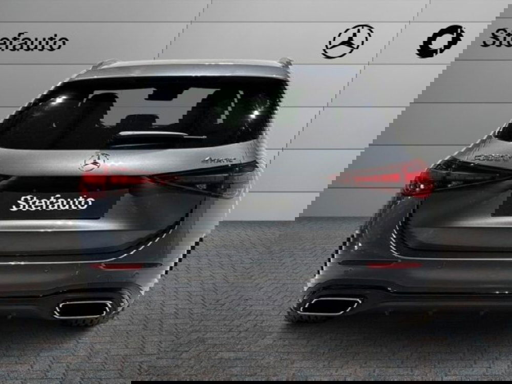 Mercedes-Benz Classe C Station Wagon nuova a Bologna (6)