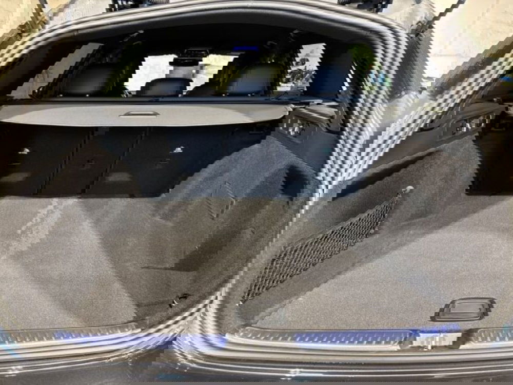 Mercedes-Benz Classe C Station Wagon nuova a Bologna (7)
