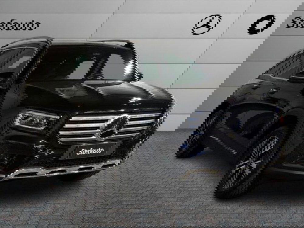 Mercedes-Benz GLB nuova a Bologna