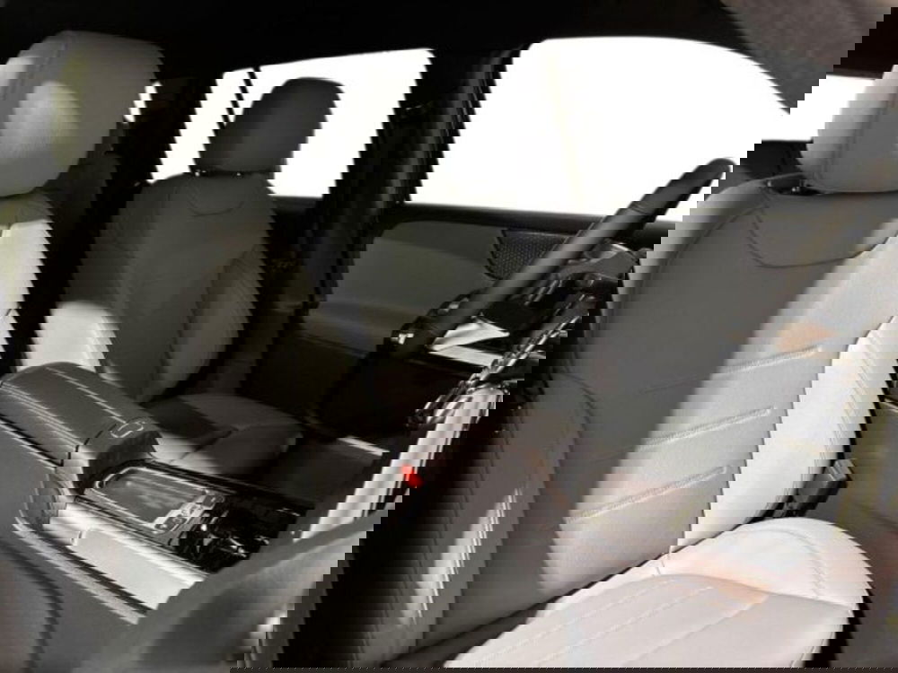 Mercedes-Benz GLB nuova a Bologna (16)