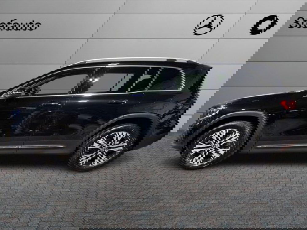 Mercedes-Benz GLB nuova a Bologna (3)