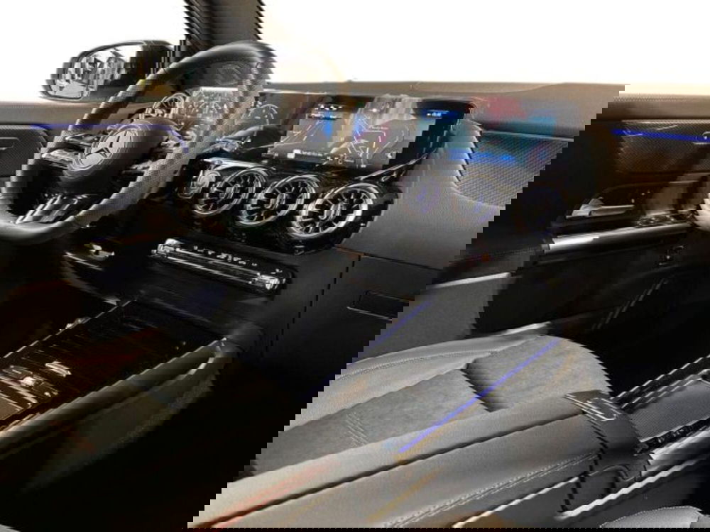 Mercedes-Benz GLA SUV nuova a Bologna (15)