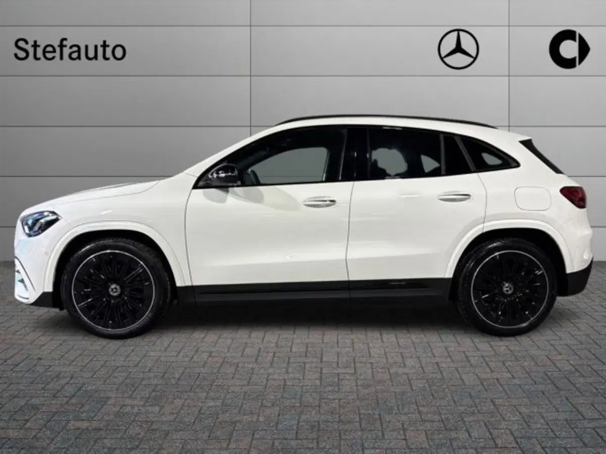 Mercedes-Benz GLA SUV nuova a Bologna (3)
