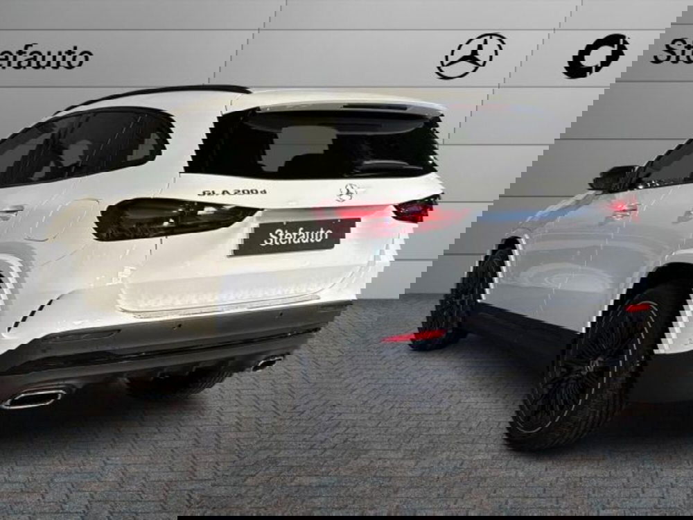 Mercedes-Benz GLA SUV nuova a Bologna (5)