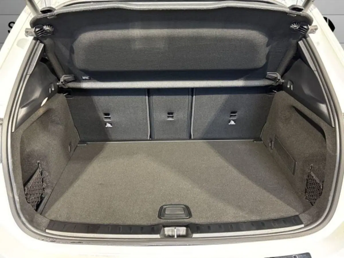 Mercedes-Benz GLA SUV nuova a Bologna (5)