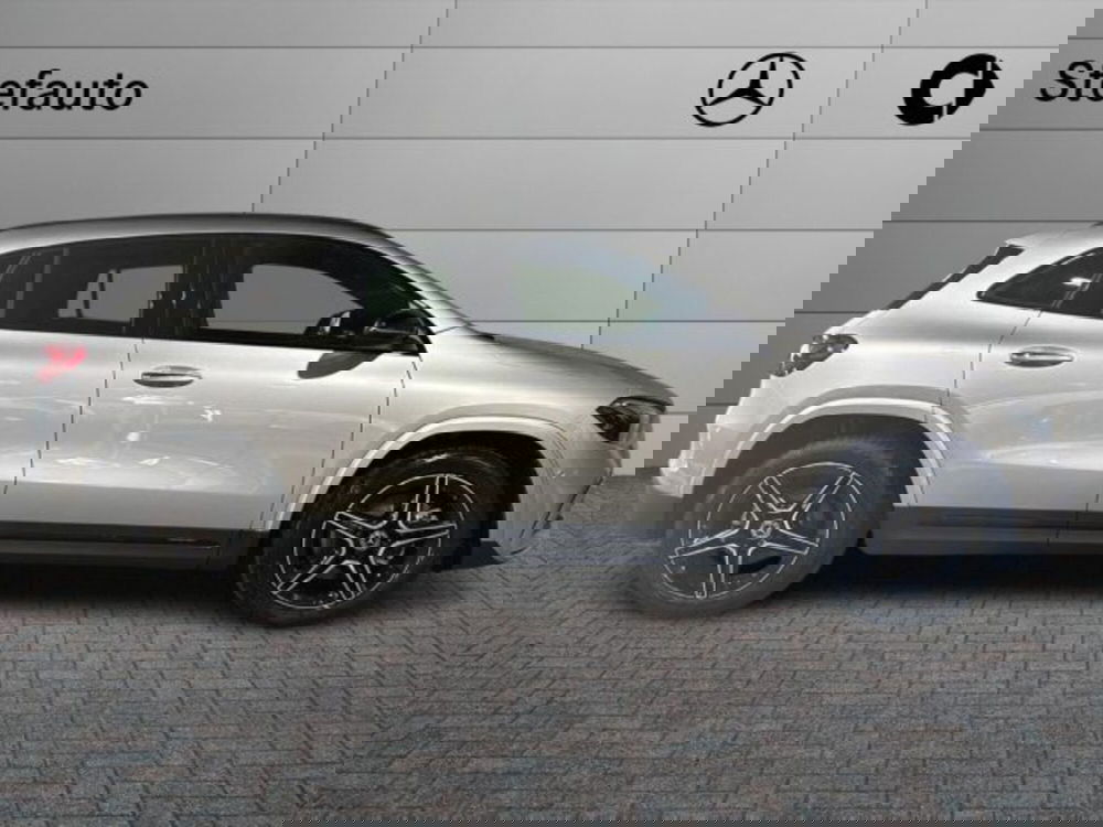 Mercedes-Benz GLA SUV nuova a Bologna (2)