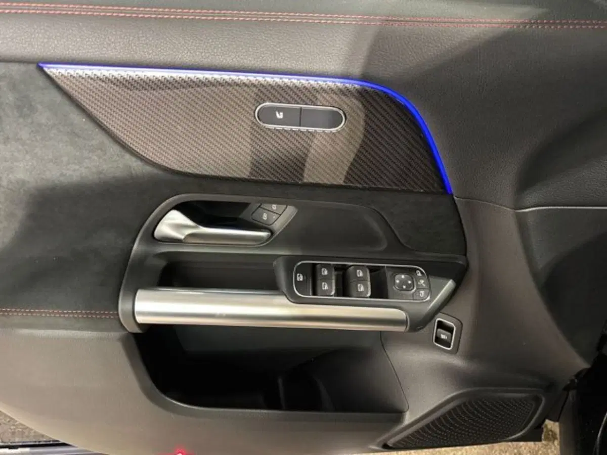 Mercedes-Benz GLA SUV nuova a Bologna