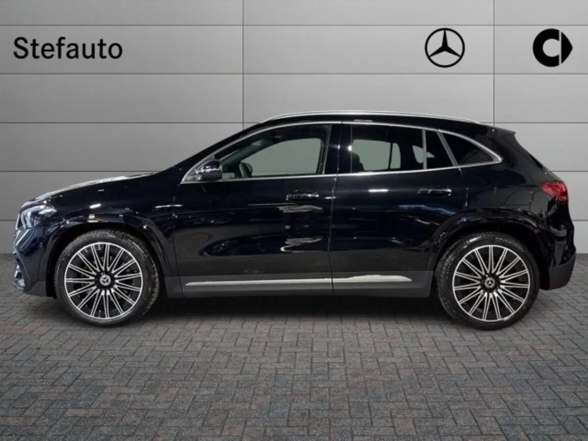 Mercedes-Benz GLA SUV nuova a Bologna (3)
