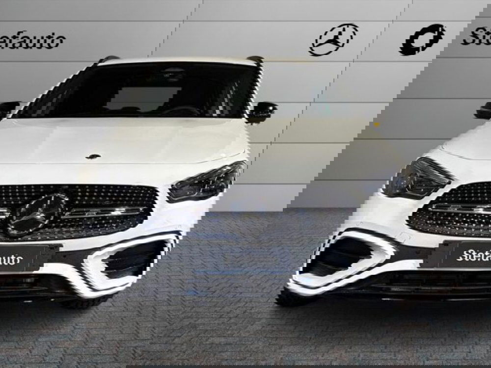 Mercedes-Benz GLA SUV nuova a Bologna (4)