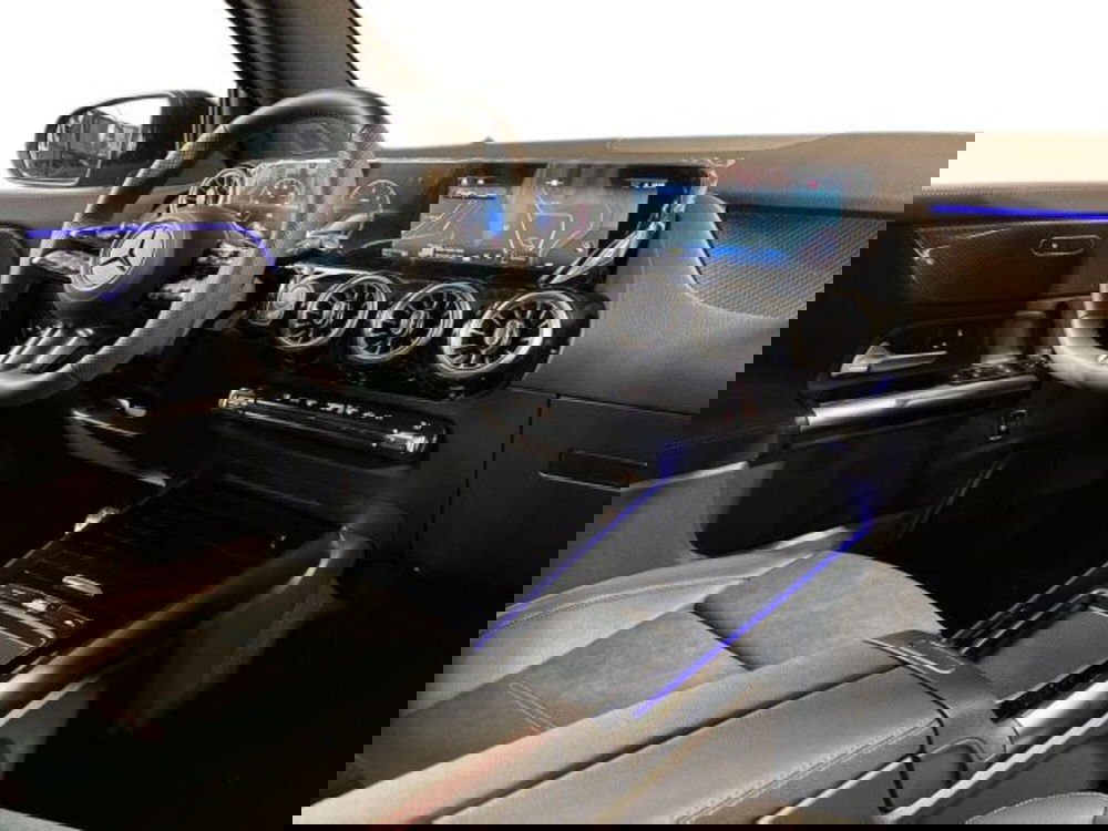 Mercedes-Benz GLA SUV nuova a Bologna (15)