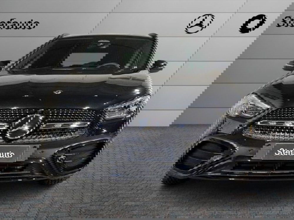 Mercedes-Benz GLA SUV nuova a Bologna (4)