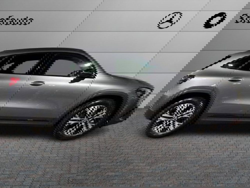 Mercedes-Benz GLA SUV nuova a Bologna (2)