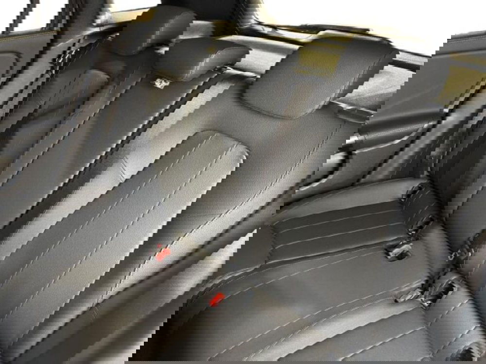 Mercedes-Benz GLA SUV nuova a Bologna (9)