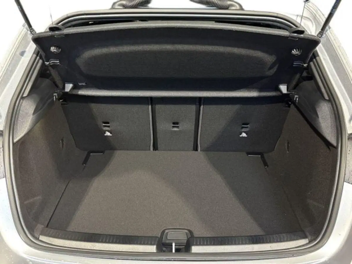 Mercedes-Benz Classe A nuova a Bologna (7)