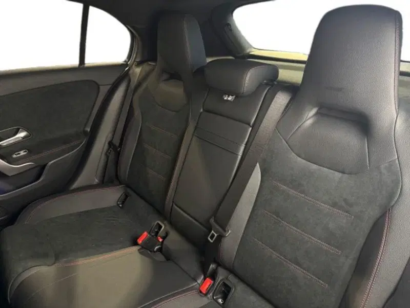 Mercedes-Benz Classe A nuova a Bologna (2)