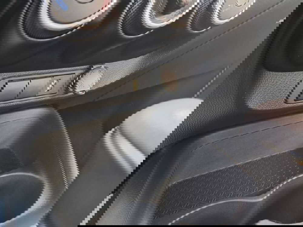 Toyota Aygo X usata a Cagliari (20)