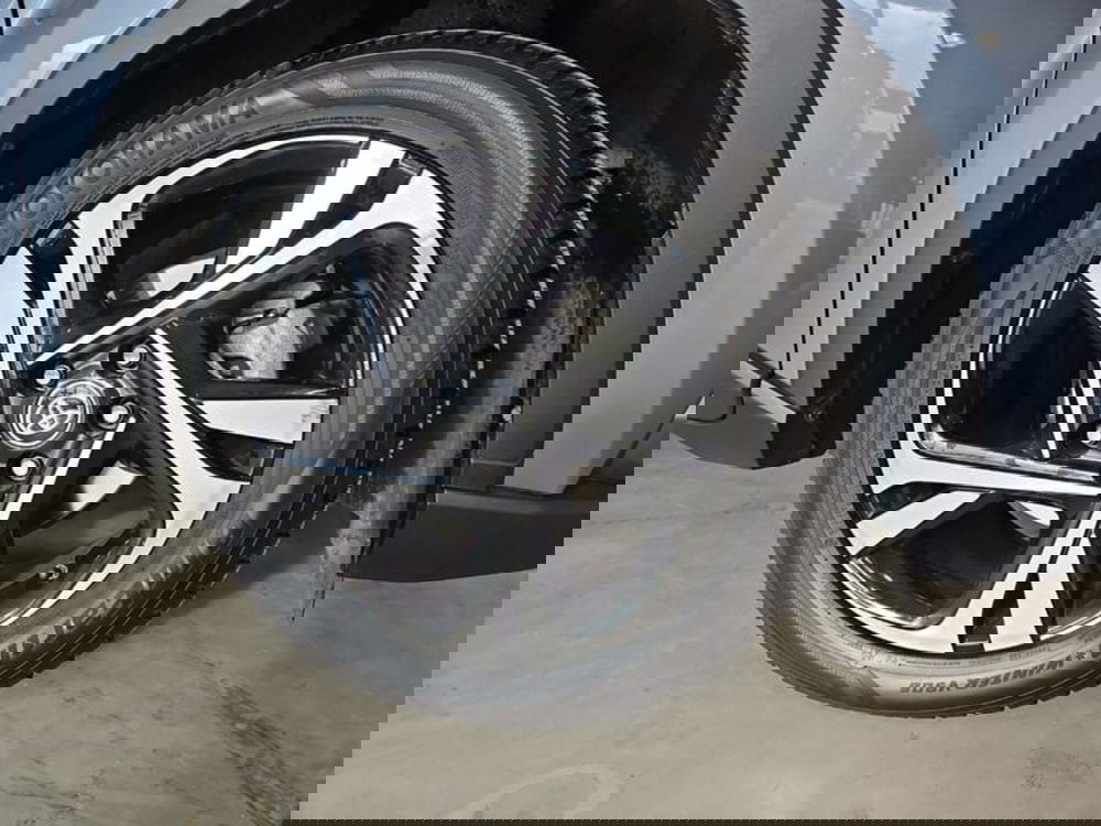 Toyota Toyota C-HR usata a Vicenza (4)