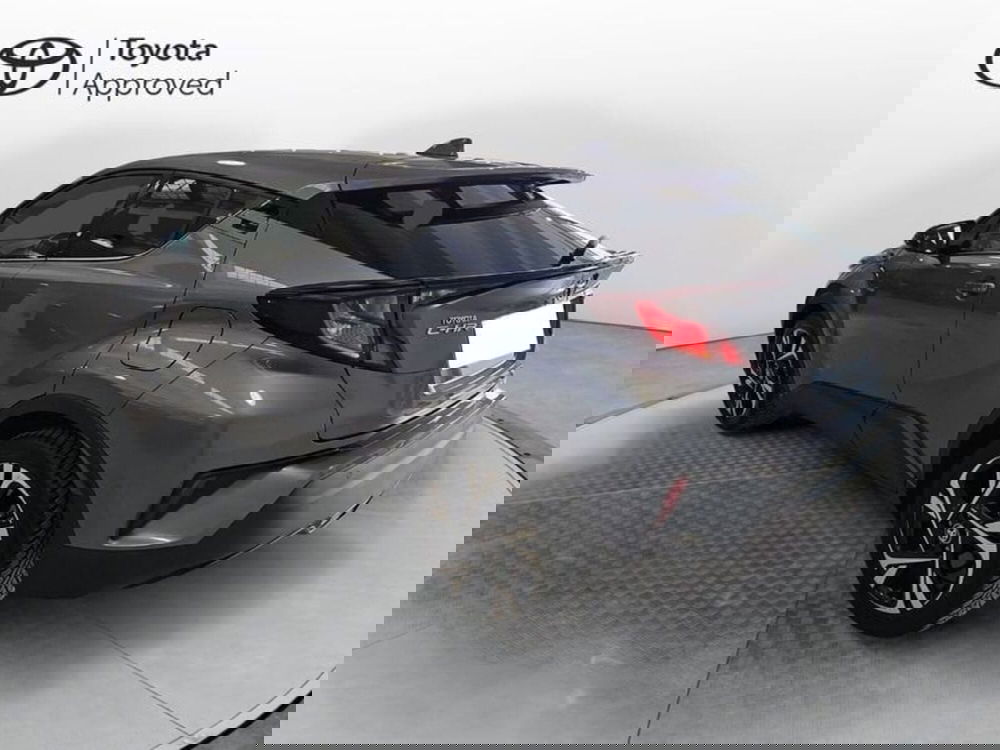 Toyota Toyota C-HR usata a Vicenza (6)