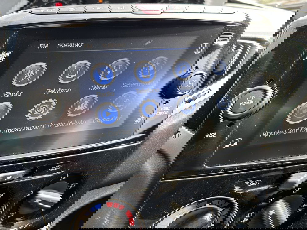 Lancia Ypsilon usata a Reggio Emilia (11)