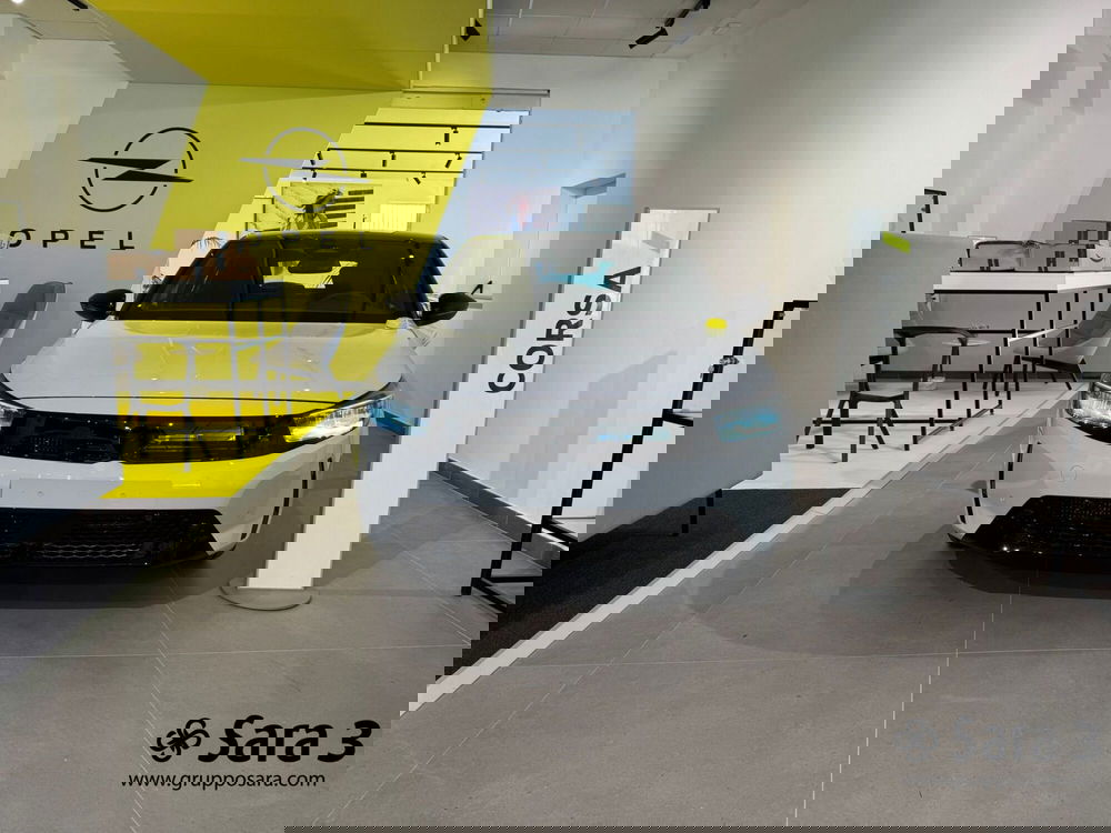 Opel Corsa-e nuova a Benevento