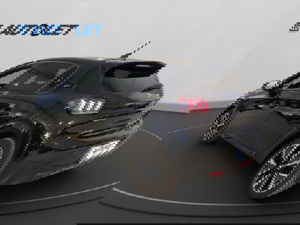 Peugeot 208 usata a Genova (8)