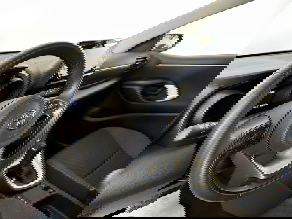 Toyota Yaris Cross usata a Monza e Brianza (12)