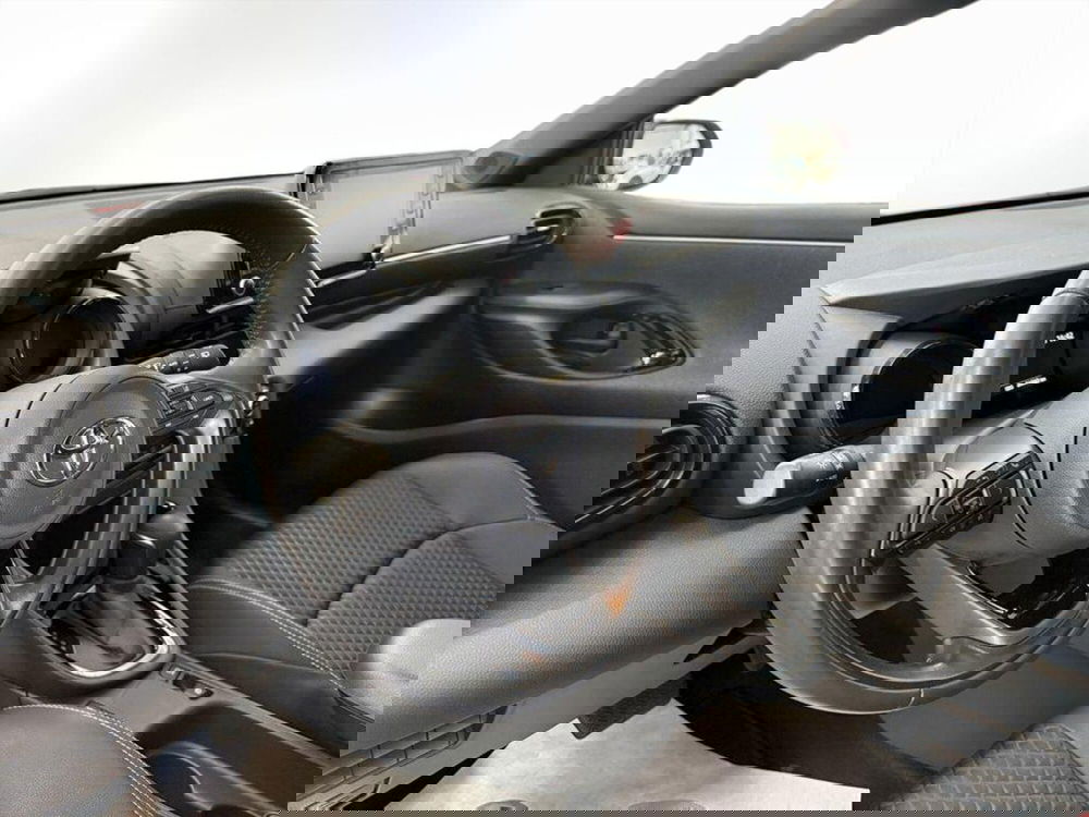 Toyota Yaris Cross usata a Monza e Brianza (12)