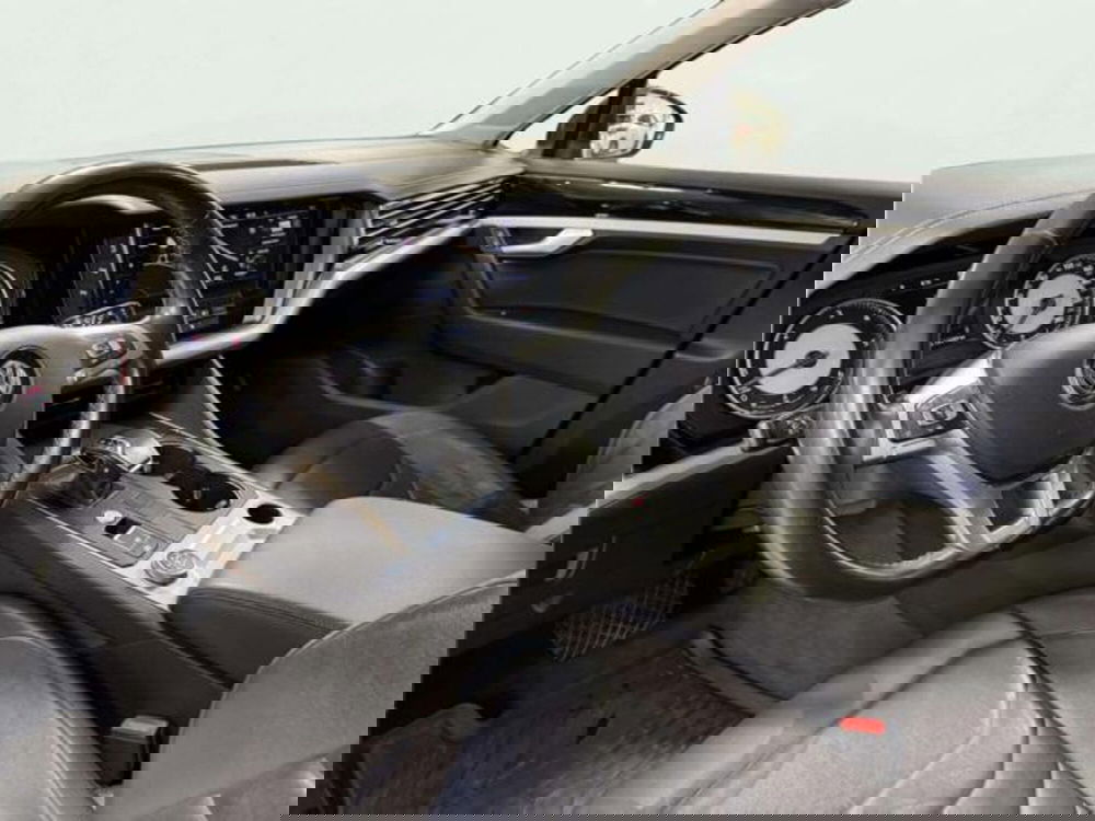 Volkswagen Touareg usata a Firenze (13)