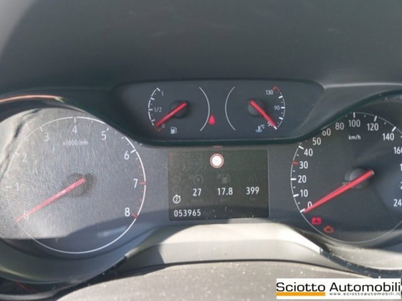 Opel Corsa usata a Messina (11)