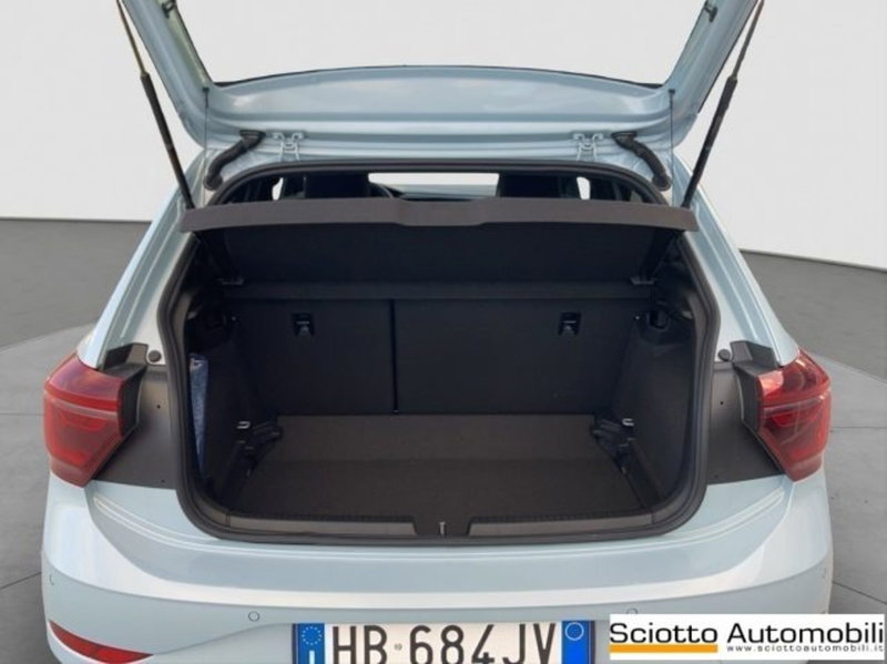 Volkswagen Polo nuova a Messina (17)