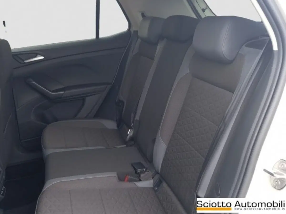 Volkswagen T-Cross usata a Messina (13)