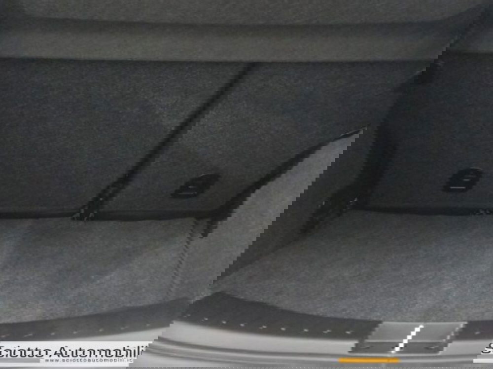 Lancia Ypsilon usata a Messina (17)