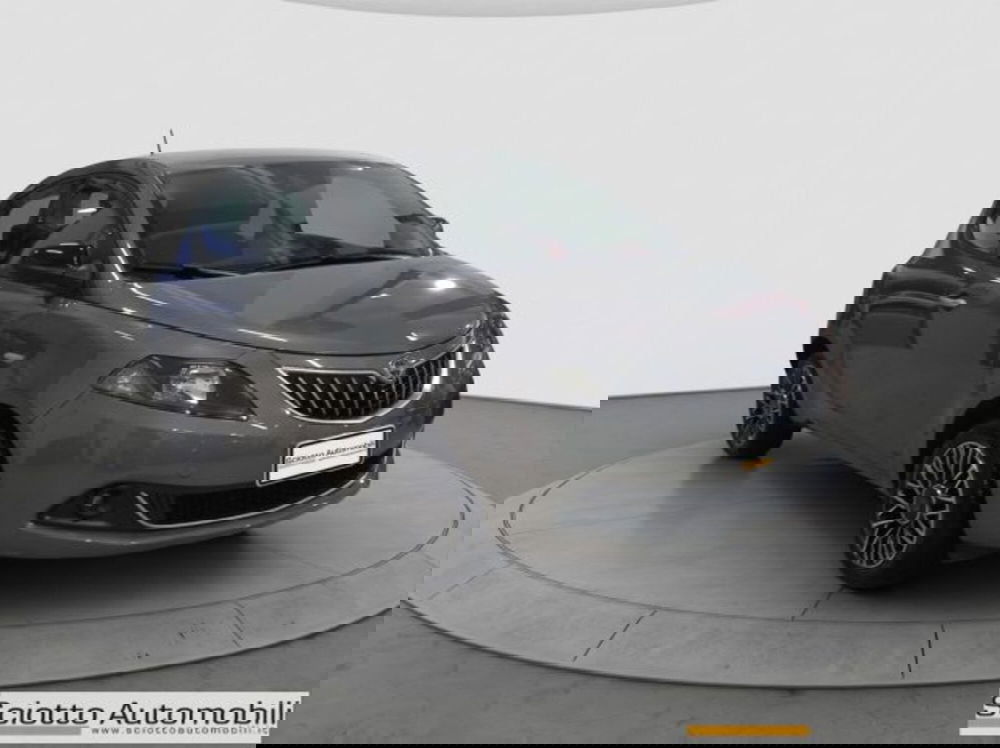 Lancia Ypsilon usata a Messina (8)