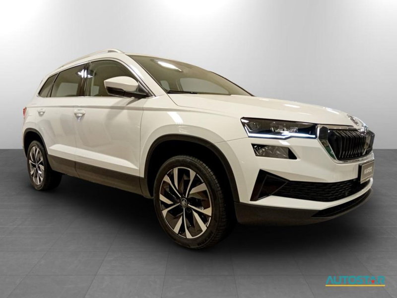 Skoda Karoq nuova a Piacenza (3)