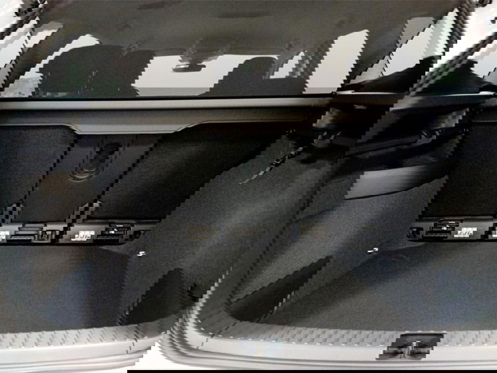 Skoda Karoq nuova a Piacenza (7)