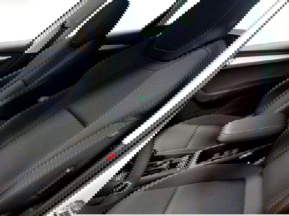 Skoda Karoq nuova a Piacenza (9)
