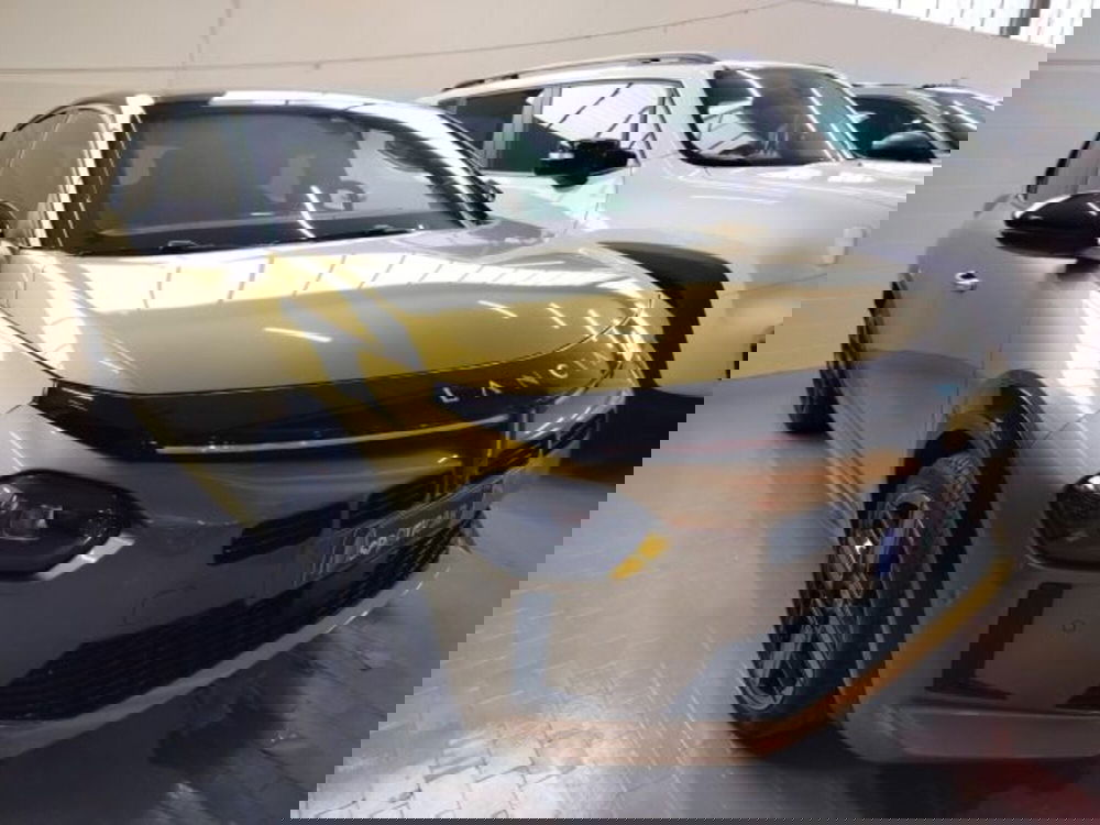 Lancia Ypsilon usata a Forlì-Cesena (3)