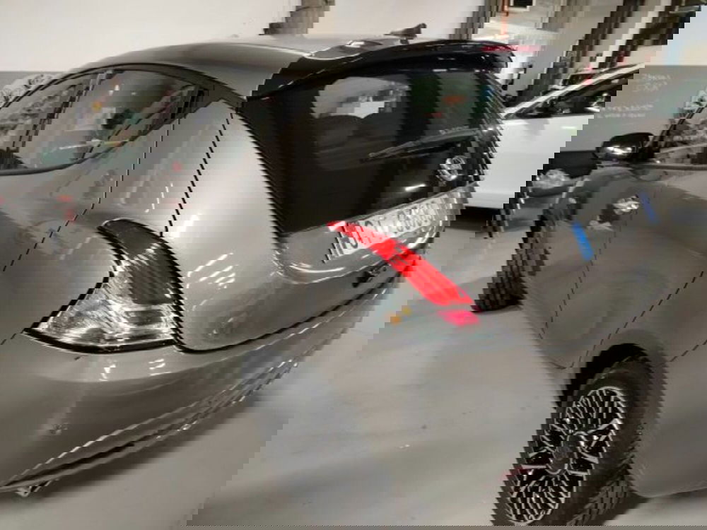 Lancia Ypsilon usata a Forlì-Cesena (12)