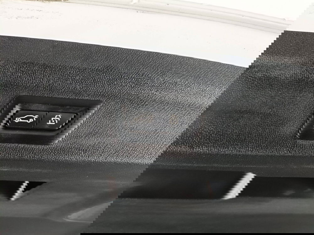 MINI Mini Countryman usata a Ascoli Piceno (15)