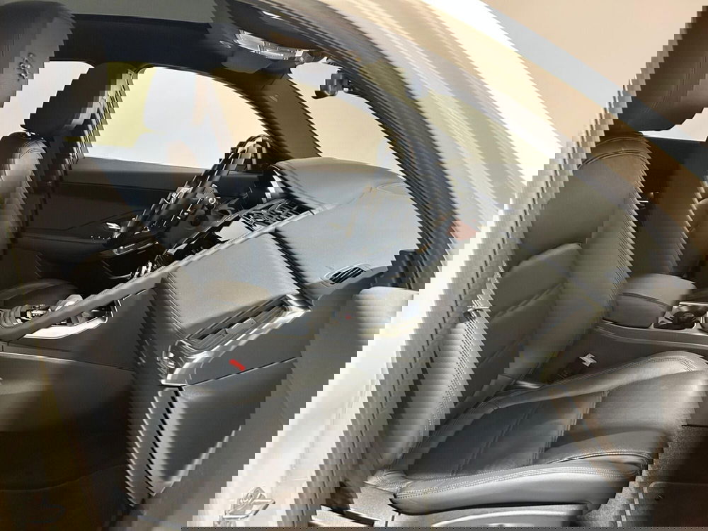 Jaguar E-Pace usata a Napoli (3)