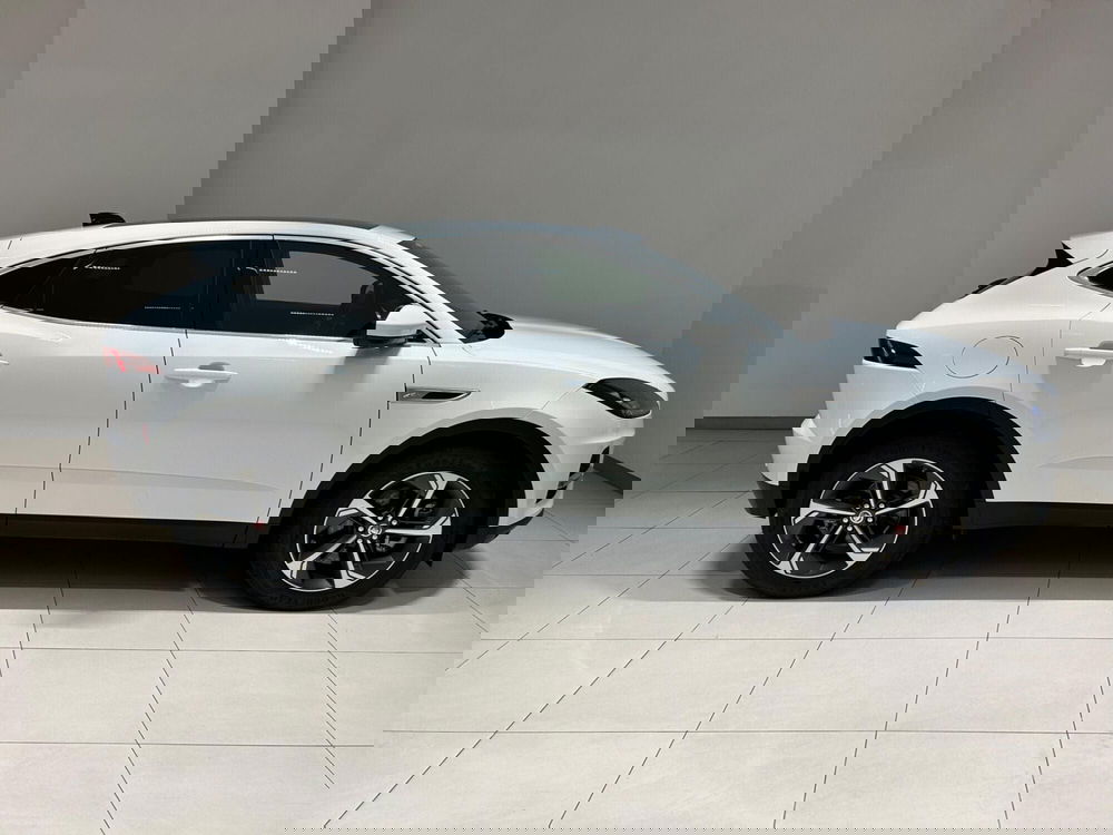 Jaguar E-Pace usata a Napoli (7)