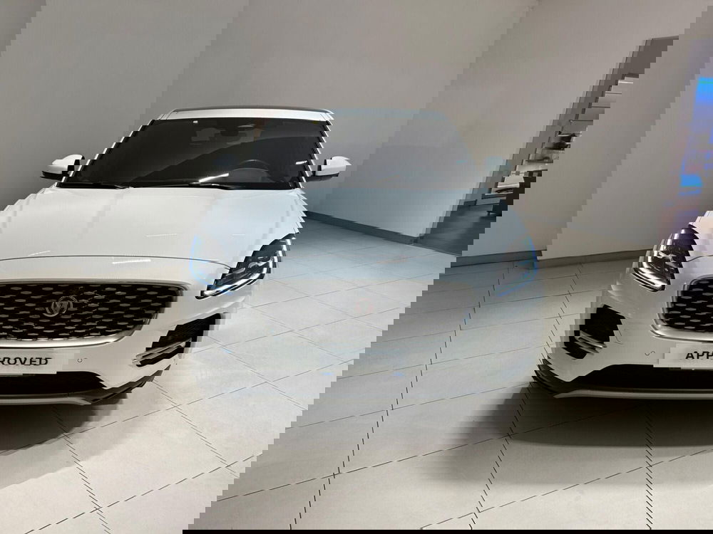 Jaguar E-Pace usata a Napoli (9)