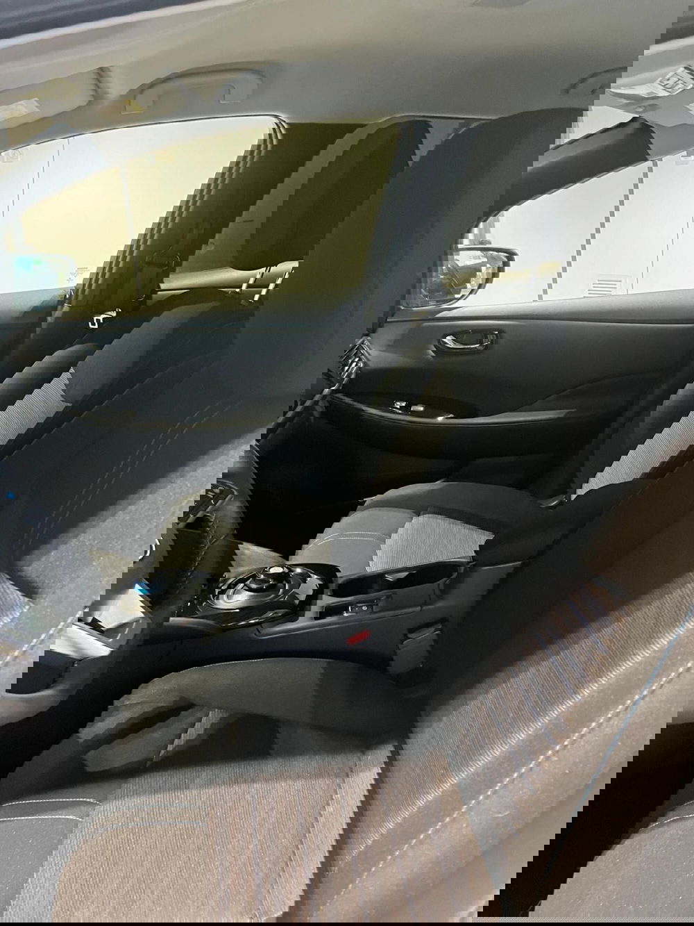 Nissan Leaf nuova a Cagliari (11)